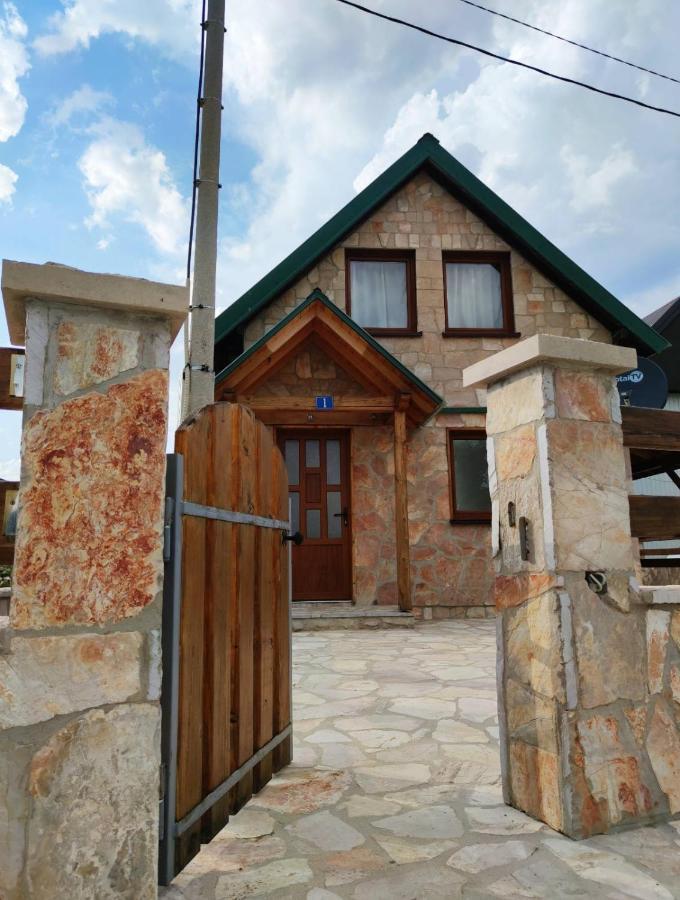 Guesthouse Mg Žabljak Buitenkant foto